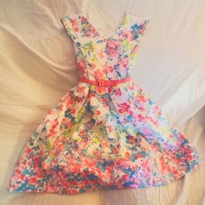 Girls floral dress